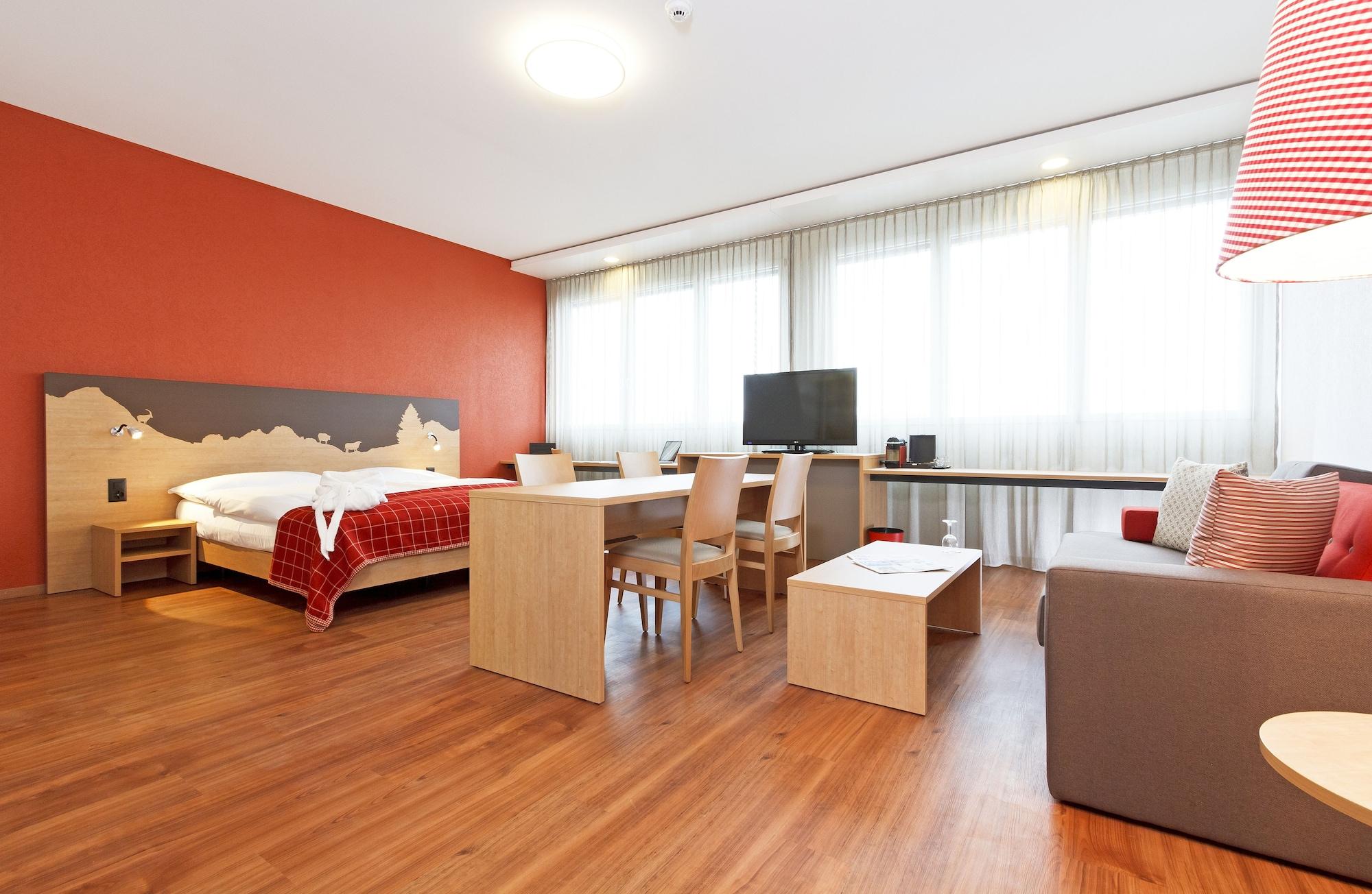 Swissever Hotel Zug Steinhausen Zewnętrze zdjęcie